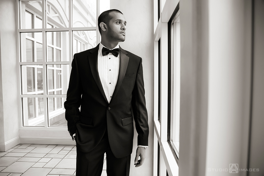 Hilton Pearl River NY Wedding Photos | New York Wedding Photographer | Mary Beth + Arjun