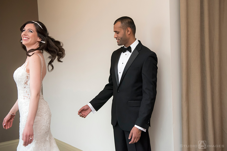 Hilton Pearl River NY Wedding Photos | New York Wedding Photographer | Mary Beth + Arjun