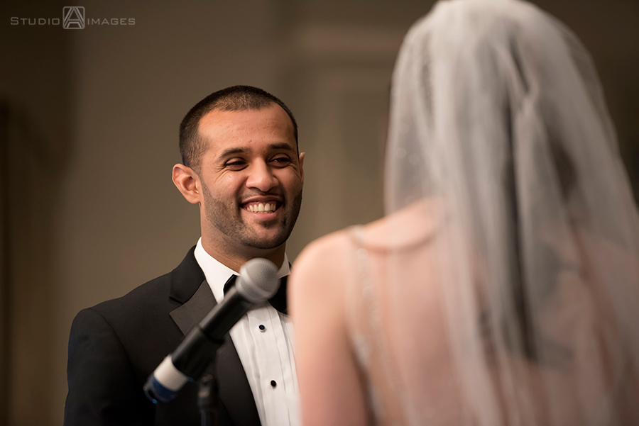 Hilton Pearl River NY Wedding Photos | New York Wedding Photographer | Mary Beth + Arjun