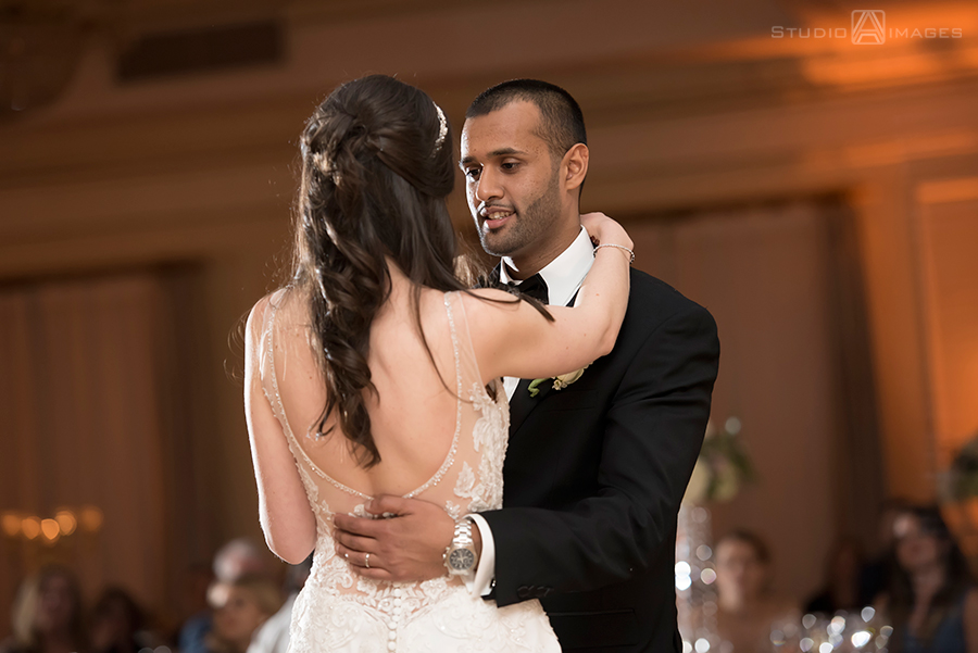 Hilton Pearl River NY Wedding Photos | New York Wedding Photographer | Mary Beth + Arjun