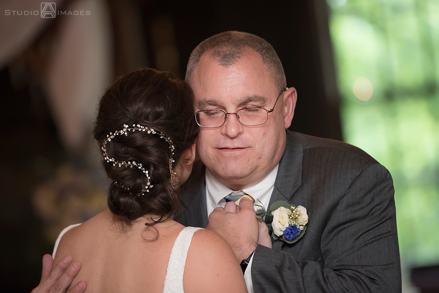 Hotel du Village Wedding Photos | Bucks County Wedding Photographer | Peg + Mark