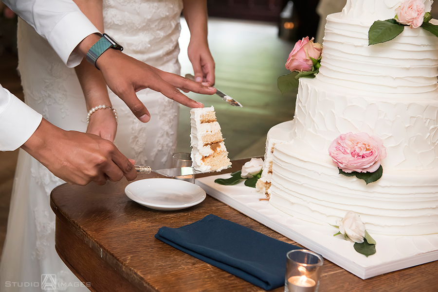 Hotel du Village Wedding Photos | New Hope Wedding Photographer | Kelly + Sean