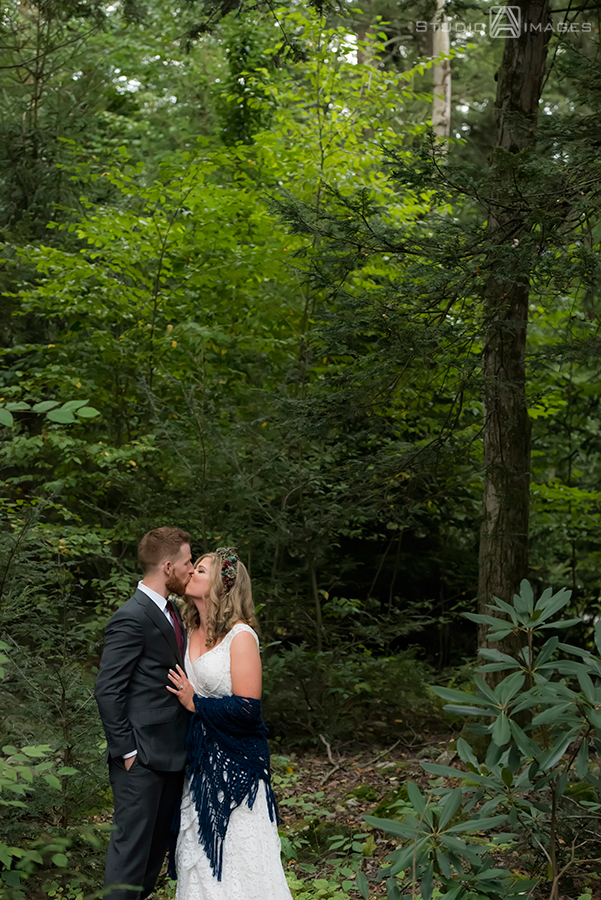 Tall Timber Barn Wedding Photos | Poconos Wedding Photographer | Amber + Brandon