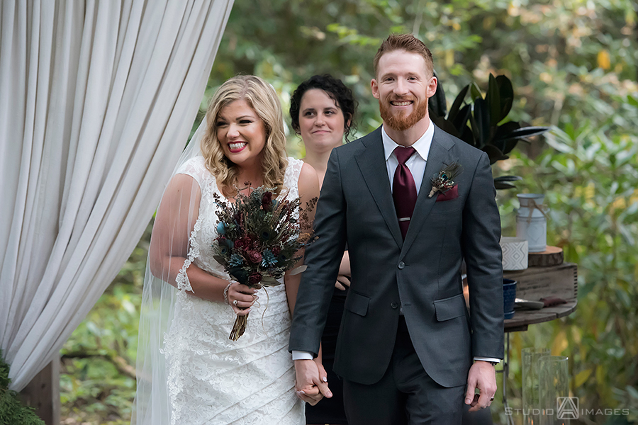 Tall Timber Barn Wedding Photos | Poconos Wedding Photographer | Amber + Brandon