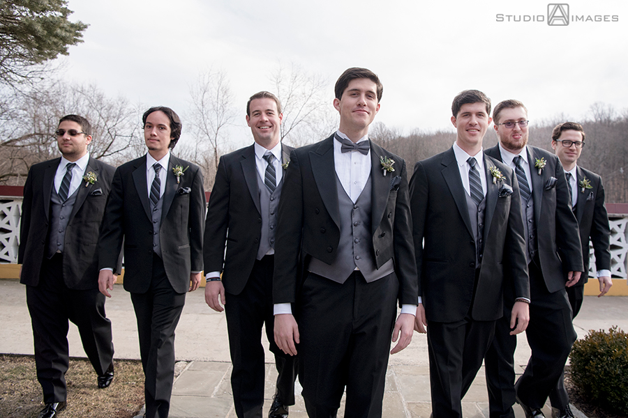 The Lodge at Stirling Ridge Wedding Photos | NJ Wedding Photographer | Jillian + Brian 