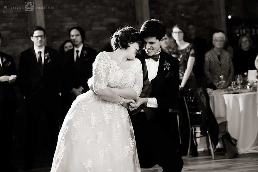 The Lodge at Stirling Ridge Wedding Photos | NJ Wedding Photographer | Jillian + Brian 