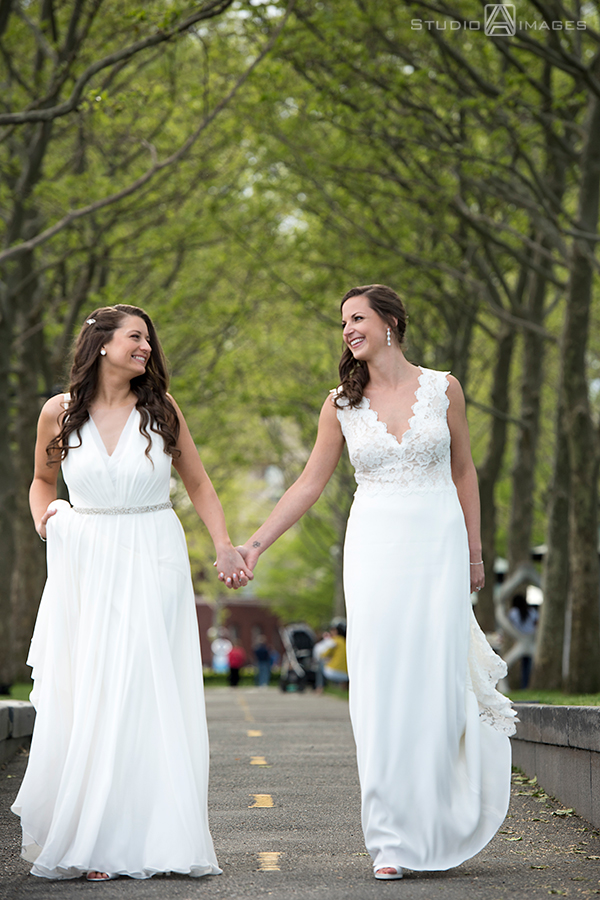 Kolo Klub wedding photos | Hoboken wedding photographer | LGBT friendly wedding photographer | lesbian wedding