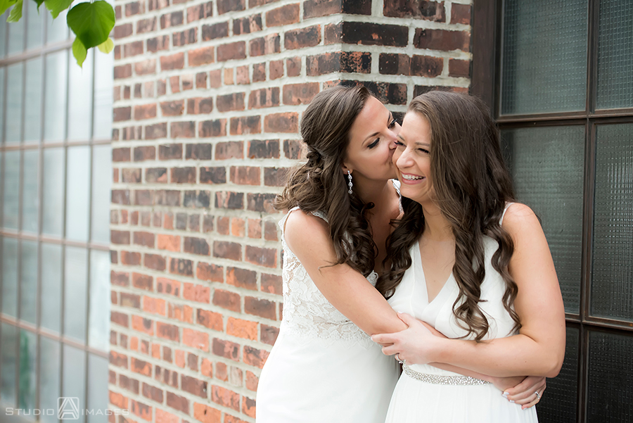 Kolo Klub wedding photos | Hoboken wedding photographer | LGBT friendly wedding photographer | lesbian wedding