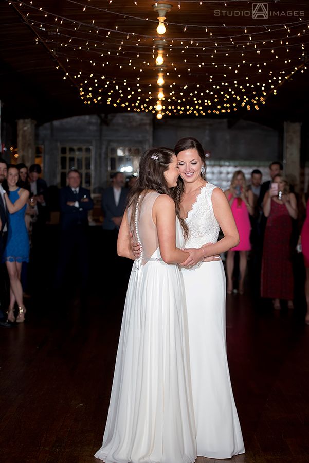 Kolo Klub wedding photos | Hoboken wedding photographer | LGBT friendly wedding photographer | lesbian wedding