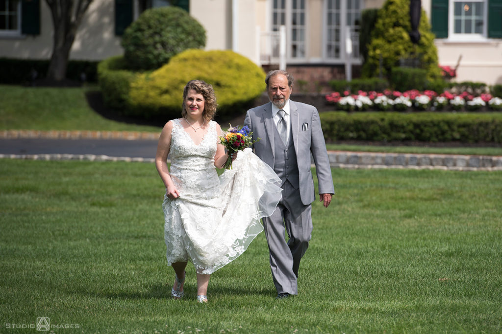 bride on their wedding day at Pen Ryn Estate | Pen Ryn Estate Wedding Photos | Bucks County Wedding Photographer
