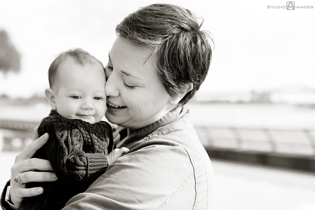 mother and son family photos at Carl Schurz Park