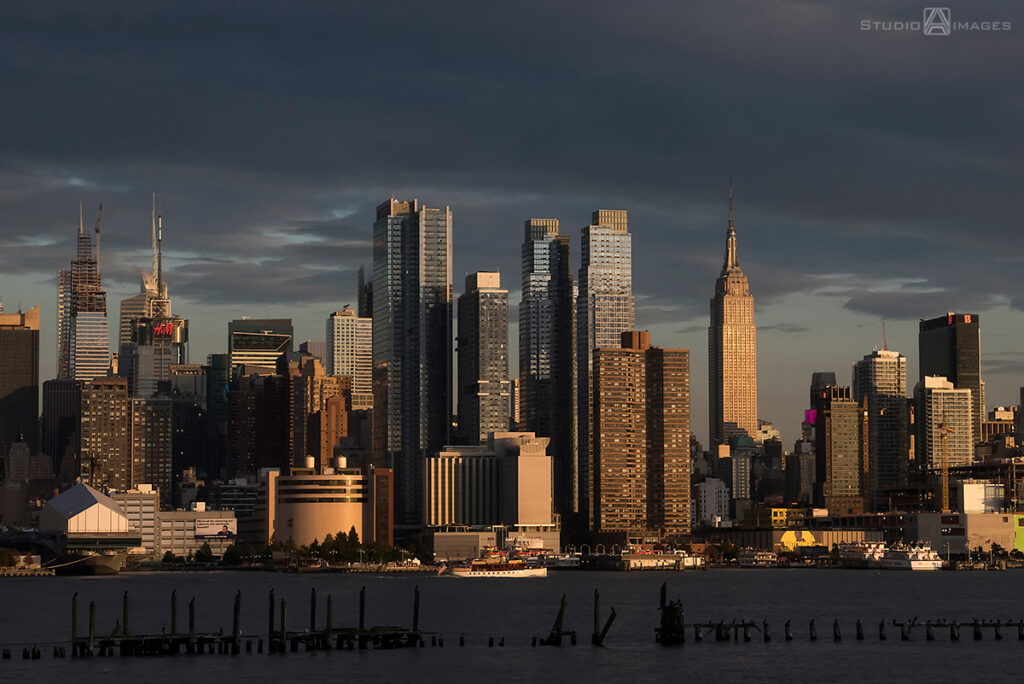 NYC skyline from Molo's Restaurant in Weehawken