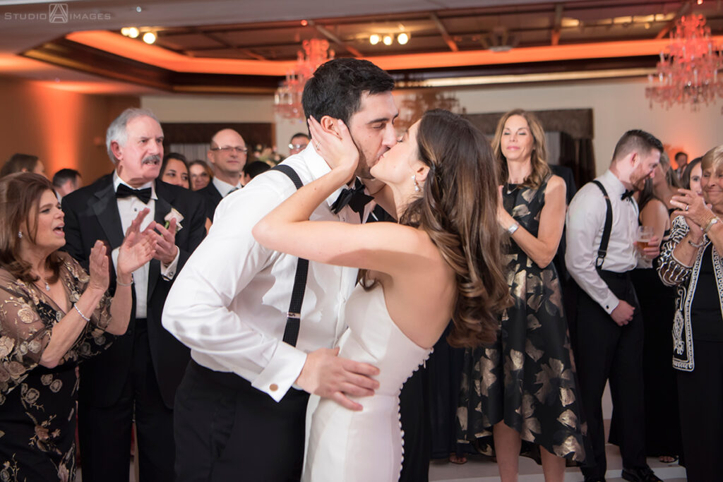 wedding reception at Temple Emanu-El of Closter