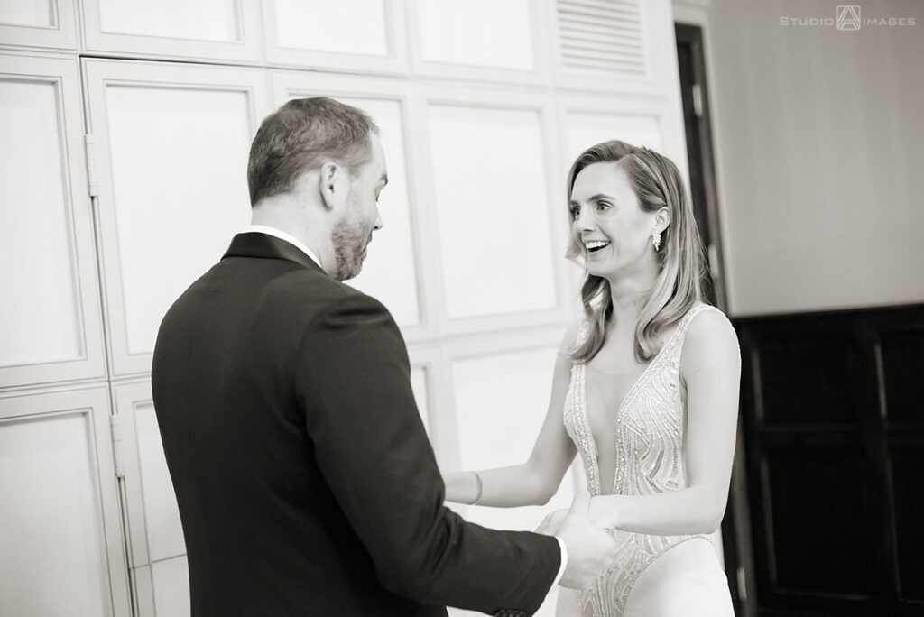 Hotel du Village wedding photos |  Bucks County wedding photographer | Jen + Scott