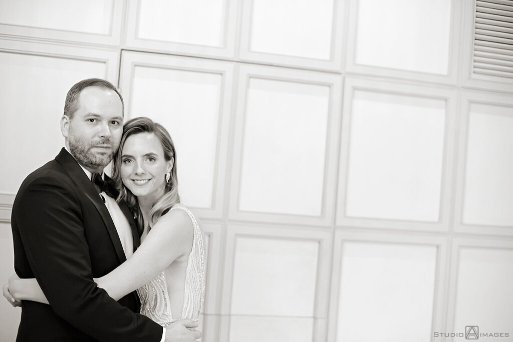 Hotel du Village wedding photos |  Bucks County wedding photographer | Jen + Scott