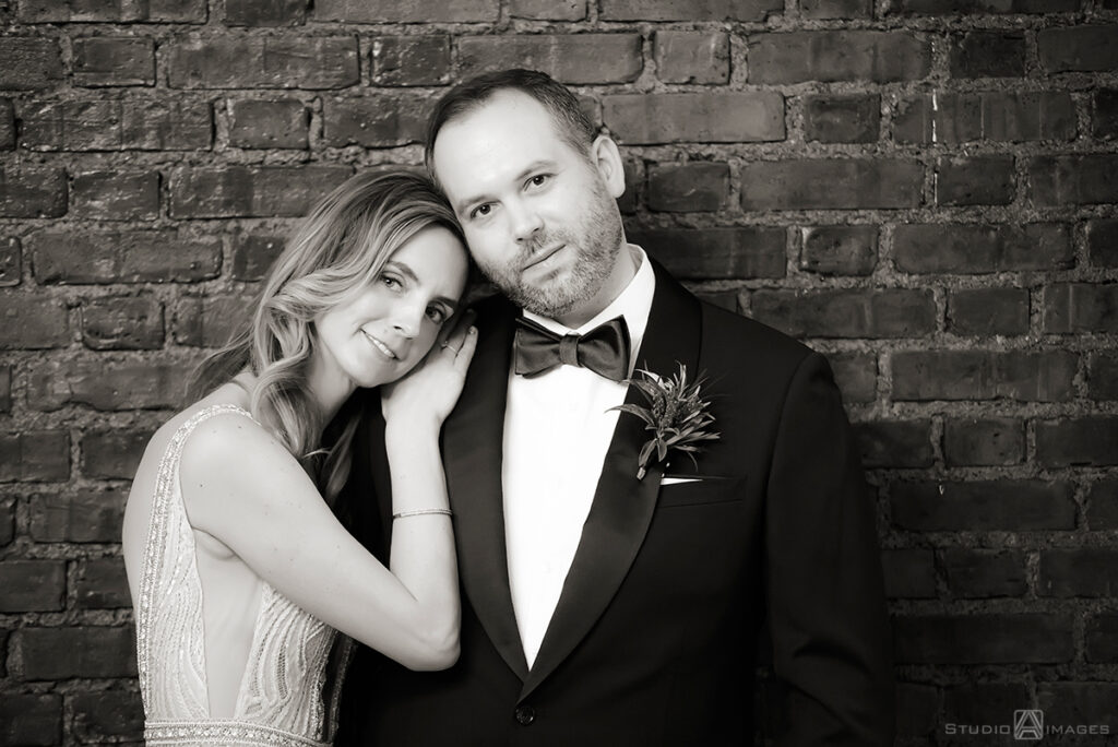 Hotel du Village wedding photos |  Bucks County wedding photographer | Jen + Scott