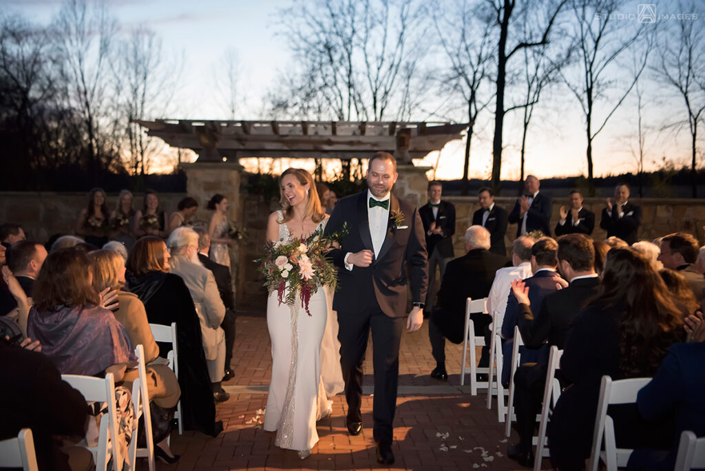 Hotel du Village wedding photos |  Bucks County wedding photographer | Jen + Scott