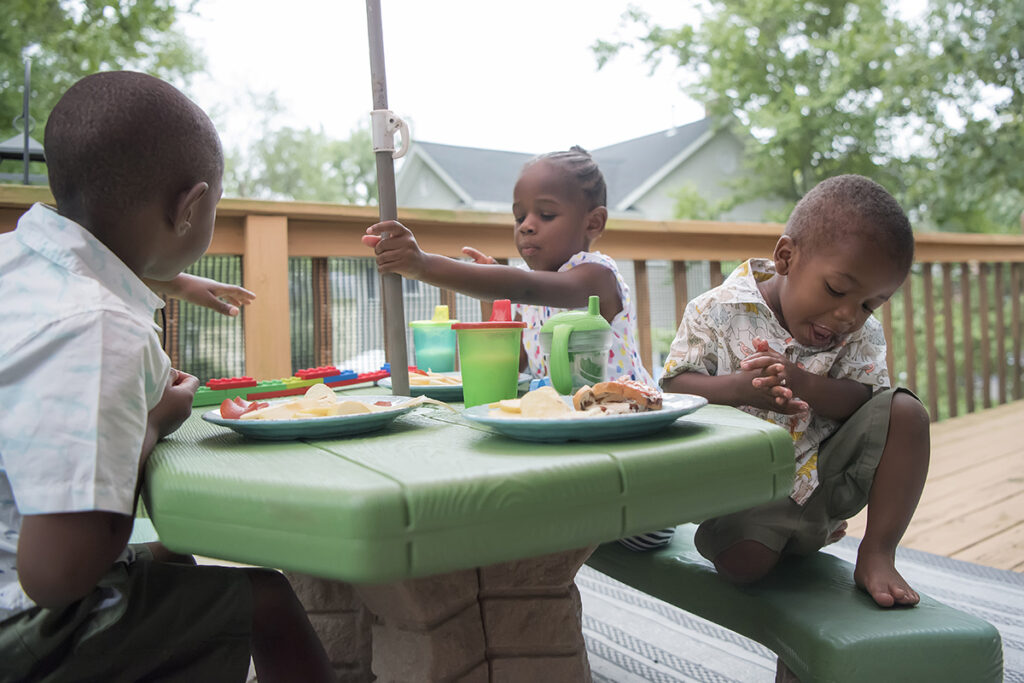 kids playing during their Day in the Life family session in Scarsdale, New York