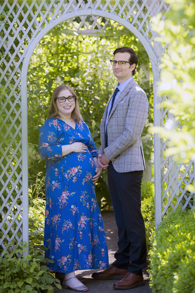Expectant parents during Snug Harbor Maternity Session