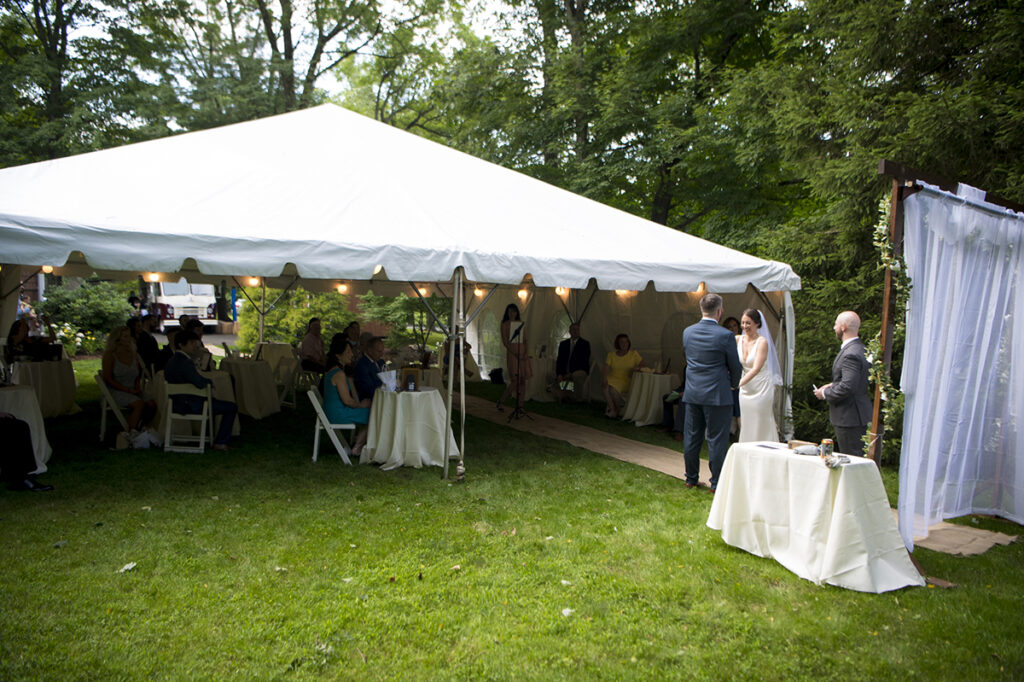 New York backyard wedding ceremony