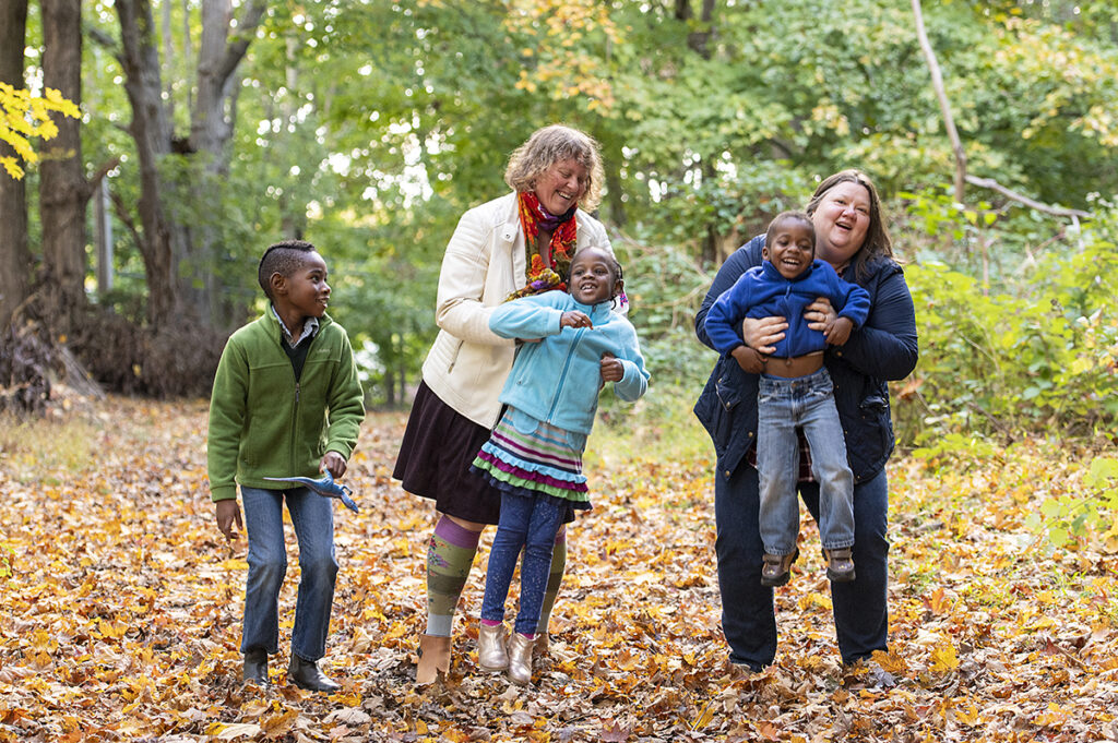 New York Fall Family Photos at Lenoir Preserve in Yonkers