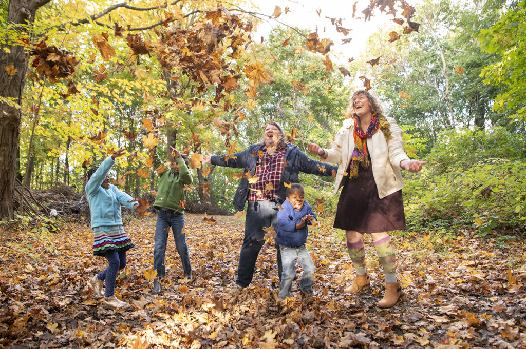 New York Fall Family Photos at Lenoir Preserve in Yonkers