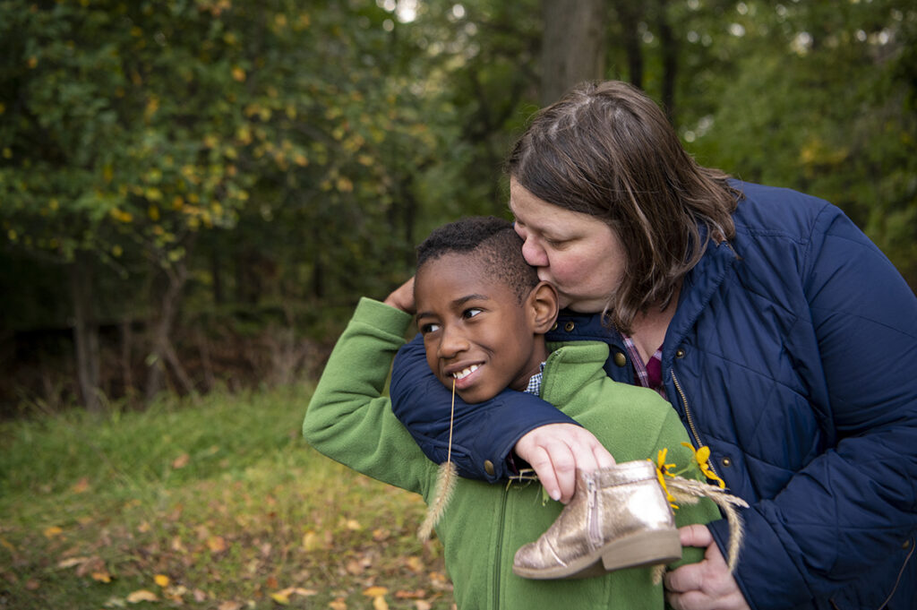 New York Fall Family Photos at Lenoir Preserve in Yonkers