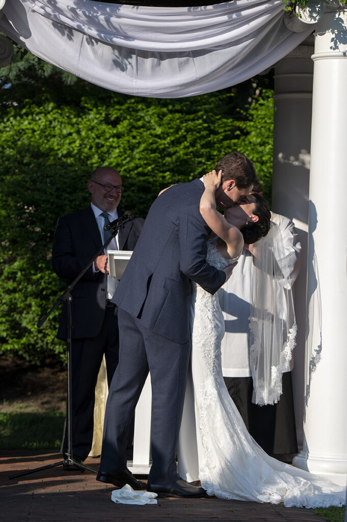 Belle Voir Manor at Pen Ryn Estate wedding ceremony