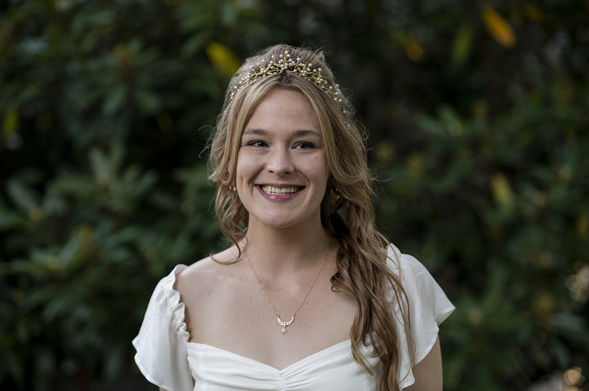 bridal portrait at Oyster Bay backyard wedding