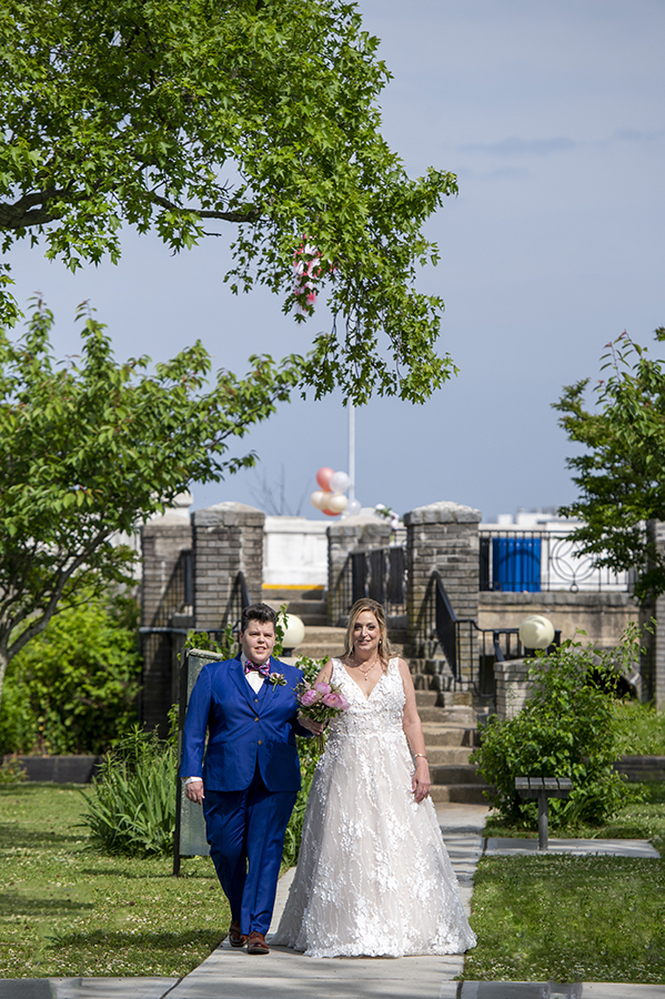 intimate Asbury Park vow renewal ceremony
