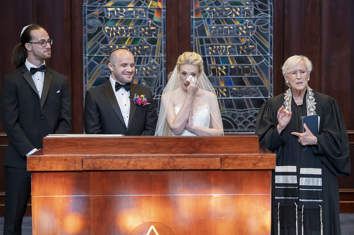 wedding ceremony at summer wedding at Temple Emanu-El in Closter