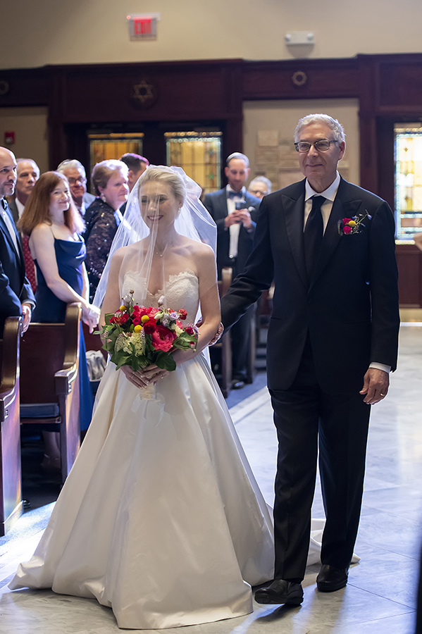 wedding ceremony at summer wedding at Temple Emanu-El in Closter
