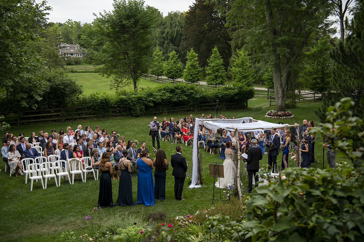brides married at Crossed Keys Estate Wedding