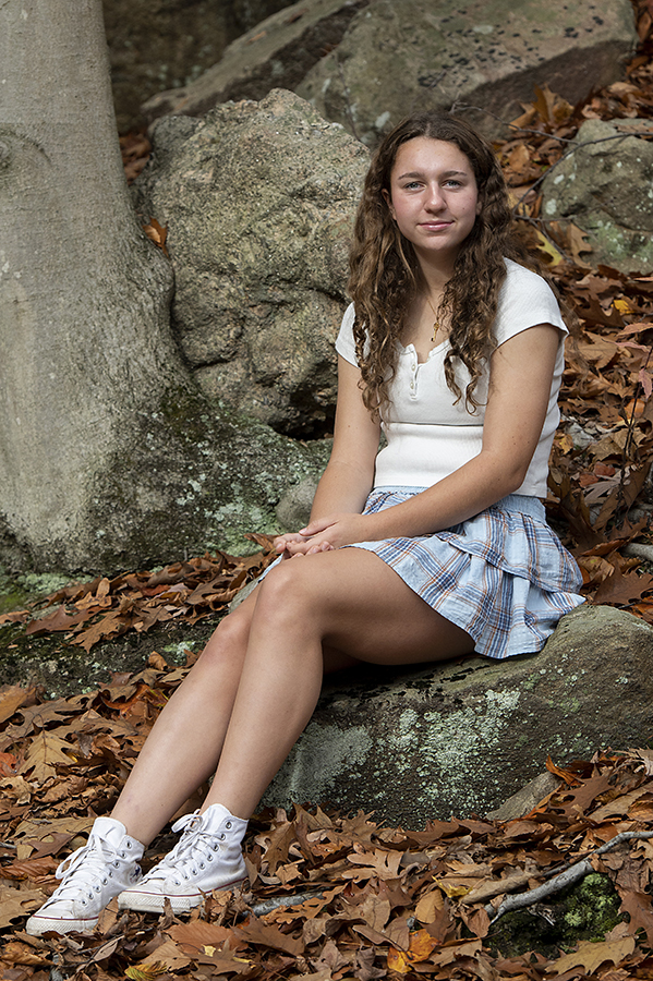 fall family photos at Pomerance Park, Connecticut