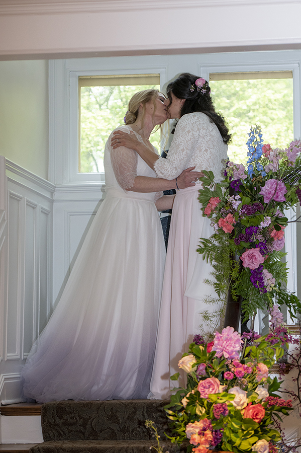 wedding ceremony at Reeves-Reed Arboretum Wedding | LGBTQ wedding photographer