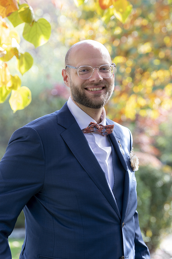 groom at fall wedding at Stone House at Stirling Ridge