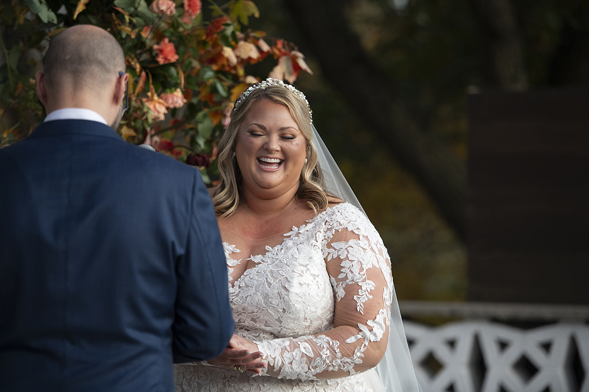 fall wedding ceremony at Stone House at Stirling Ridge