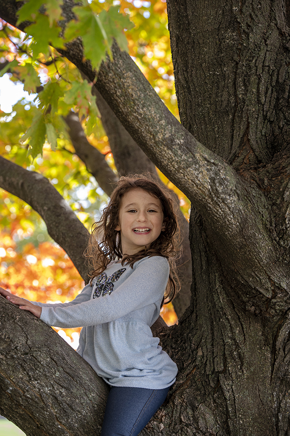 Fort Henry Fall Family Photos | Baltimore Family Photographer | F Family