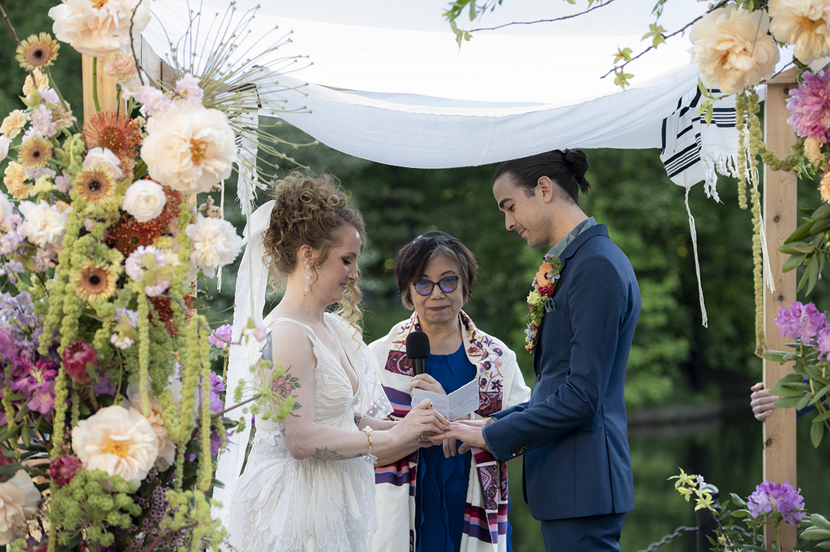 jewish wedding ceremony at Prospect Park Boathouse in Brooklyn