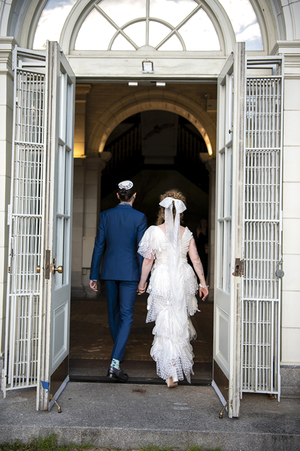 jewish wedding ceremony at Prospect Park Boathouse in Brooklyn