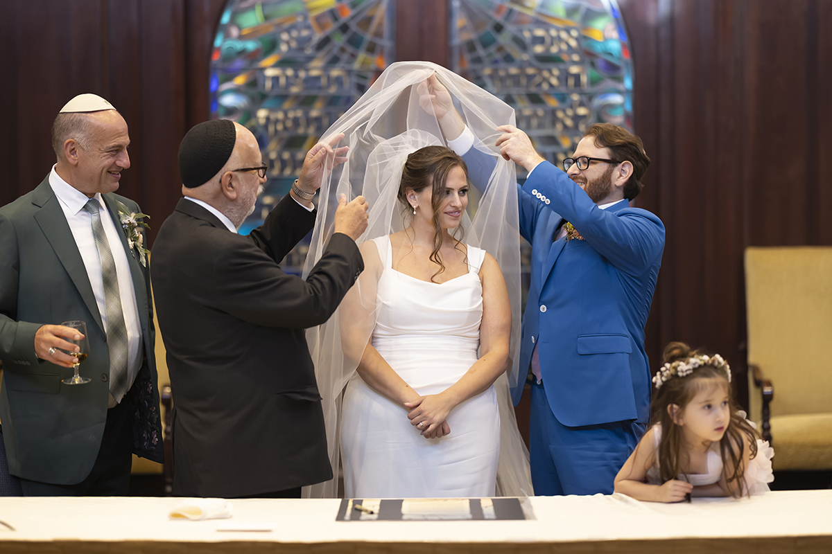Tisch at Temple Emanu-El of Closter on wedding day