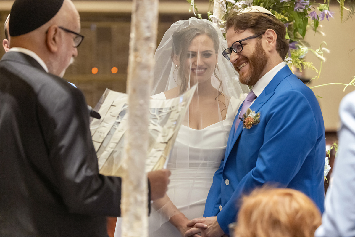 wedding ceremony at Temple Emanu-El of Closter