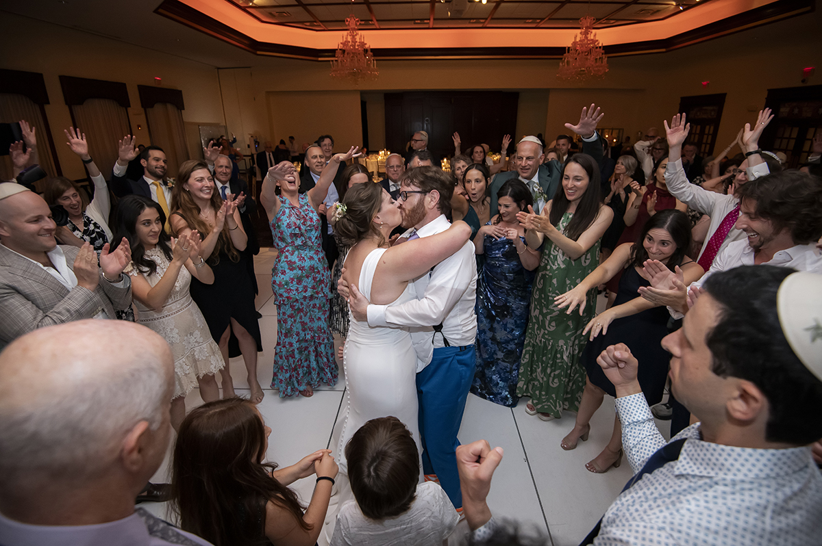 wedding reception at Temple Emanu-El of Closter