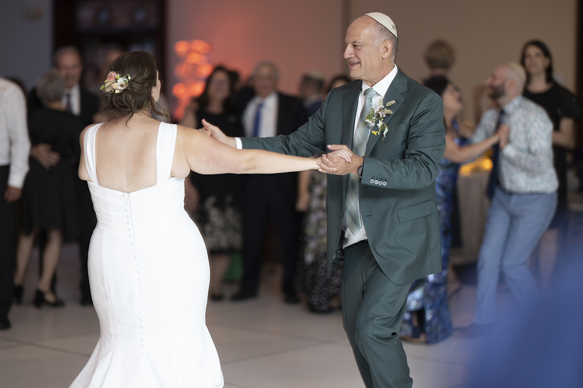 wedding reception at Temple Emanu-El of Closter