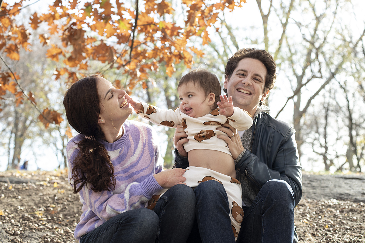 Central Park Fall Family Photos | NYC Family Photographer | Ollie