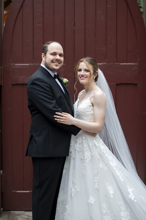 bride and groom portraits at Stone House at Stirling Ridge wedding