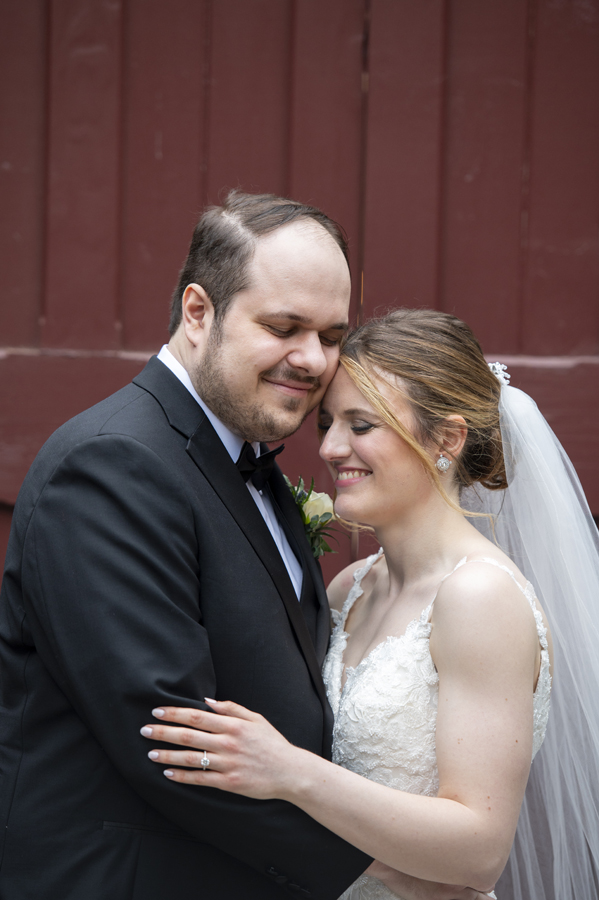 bride and groom portraits at Stone House at Stirling Ridge wedding