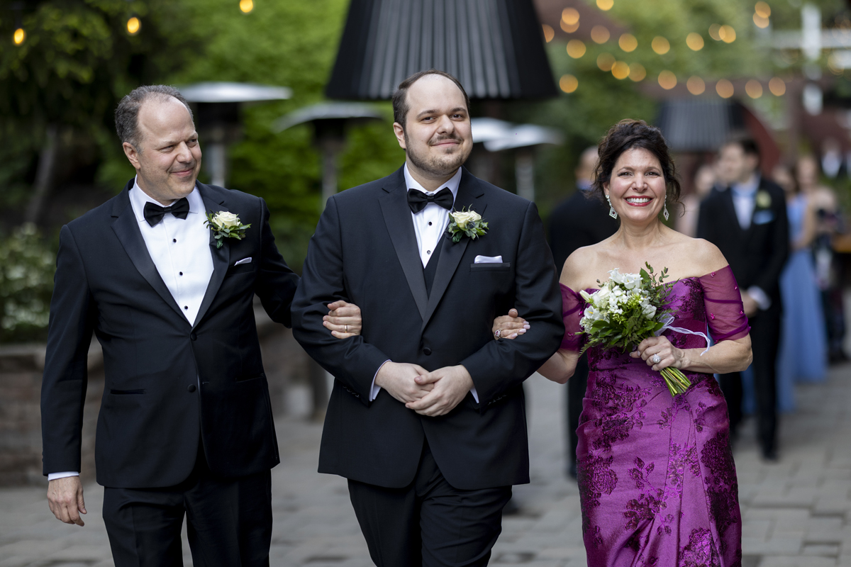 wedding ceremony at Stone House at Stirling Ridge