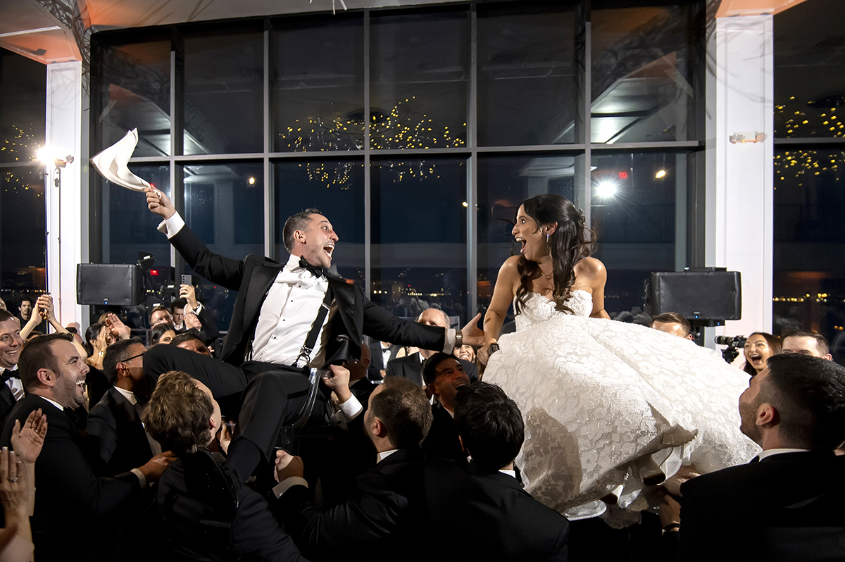 reception dancing at Hudson House wedding