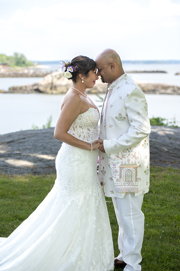 bride and groom at Glen Island Harbour Club wedding